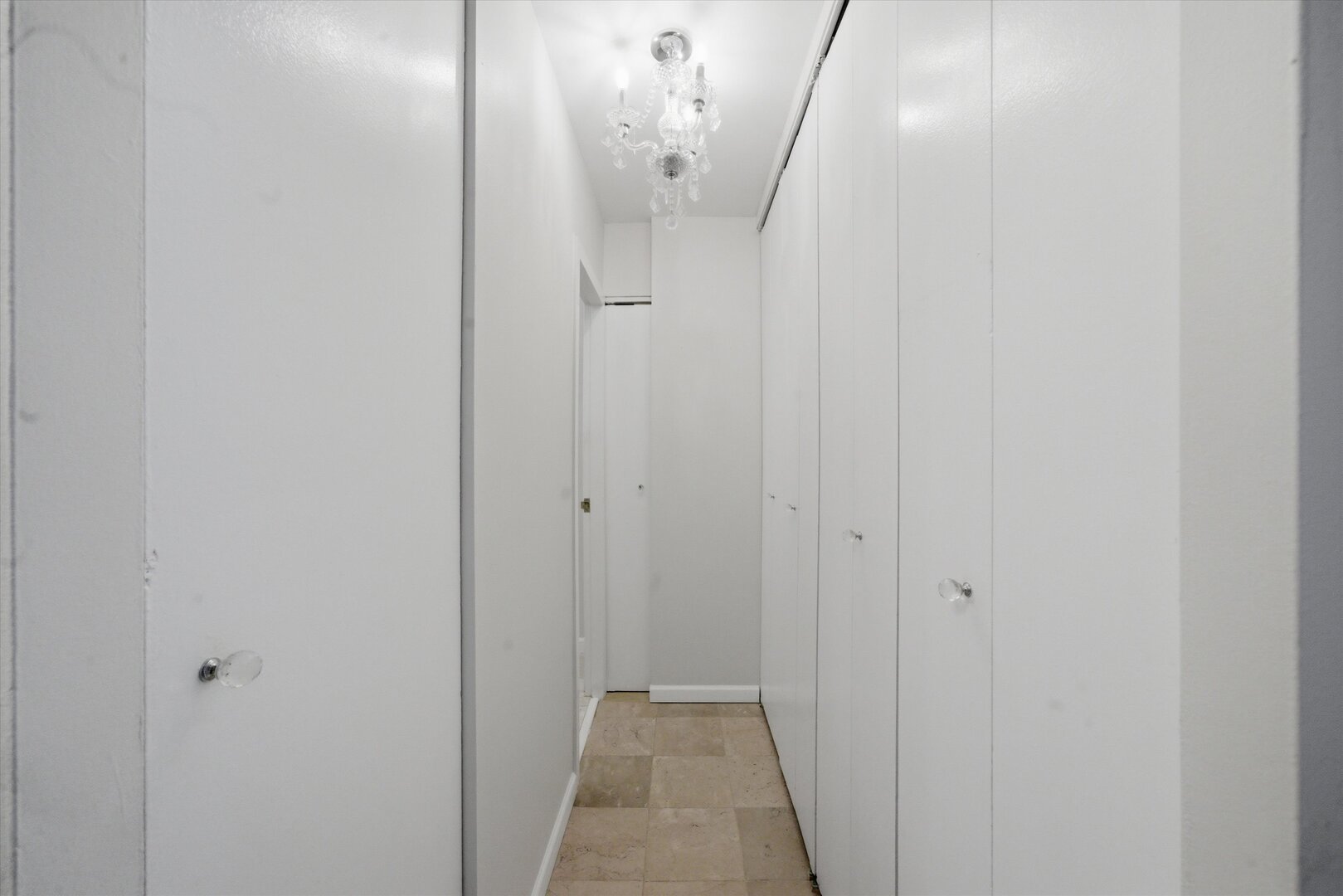 777 N Michigan Avenue Unit: 2506