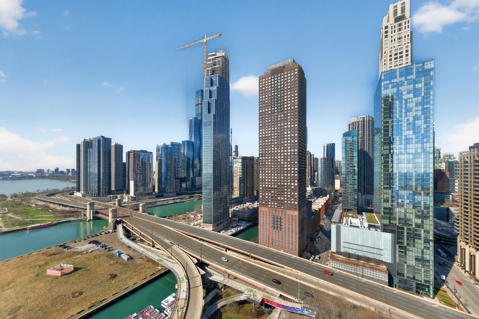 505 N Lake Shore Drive Unit: 2711