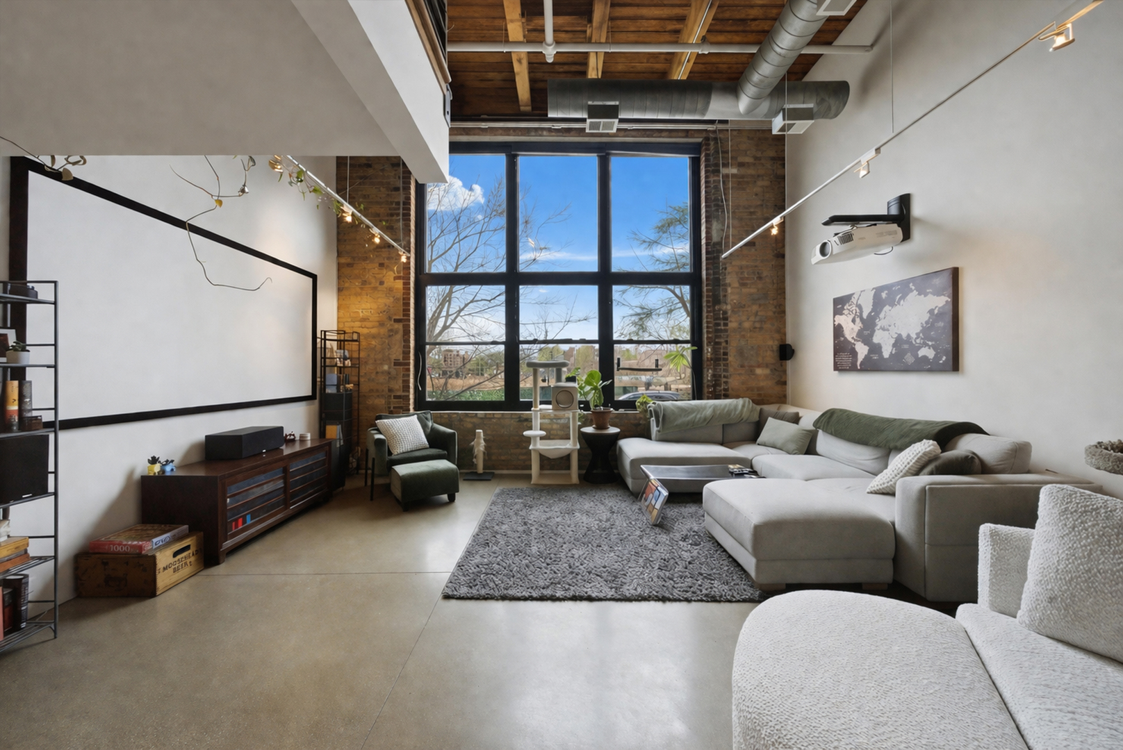 407 N Elizabeth Street Unit: 101B