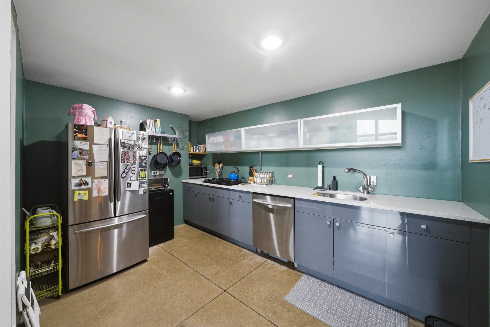 407 N Elizabeth Street Unit: 101B