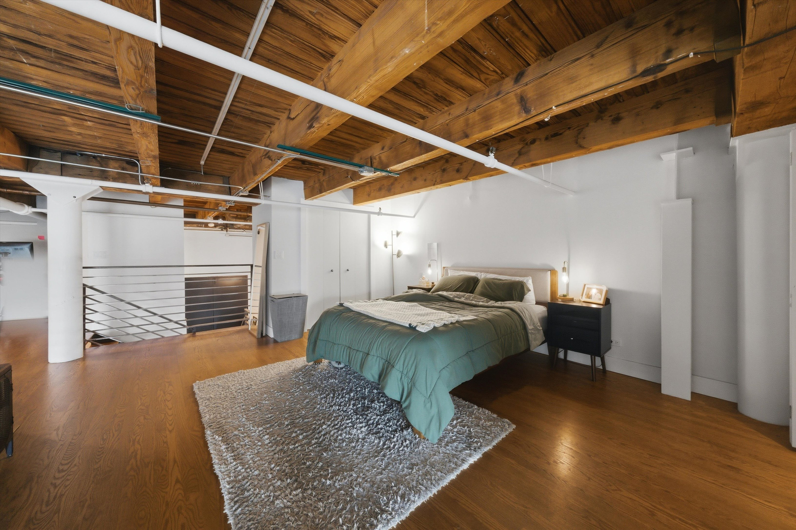 407 N Elizabeth Street Unit: 101B