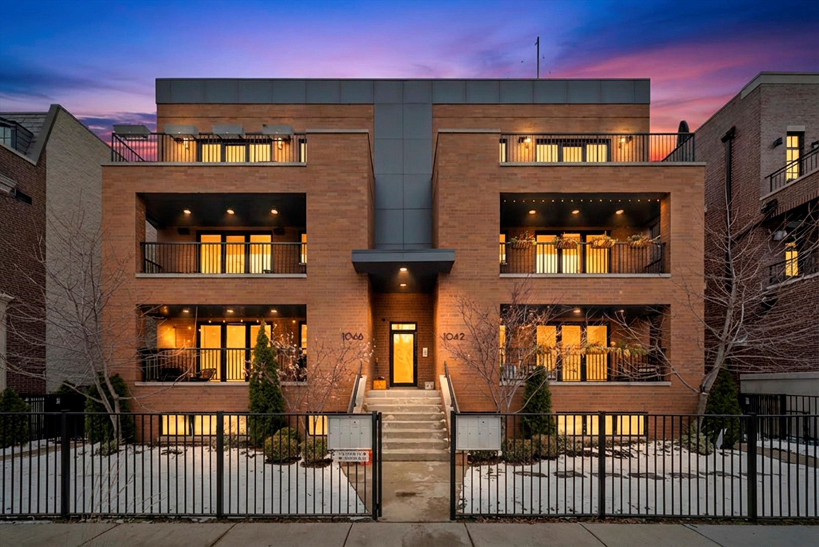 1042 W Altgeld Street Unit: 3