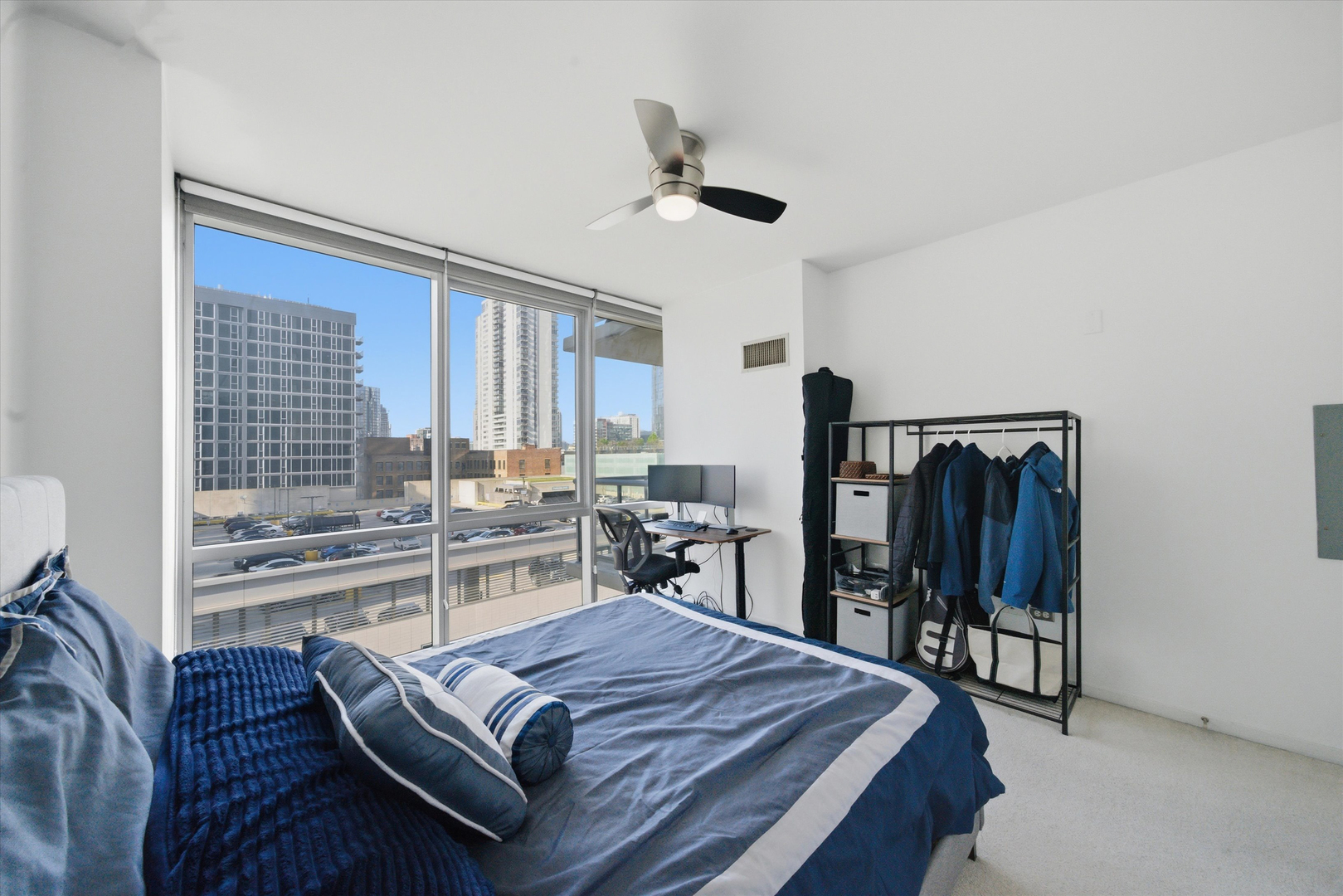 123 S Green Street Unit: 702B