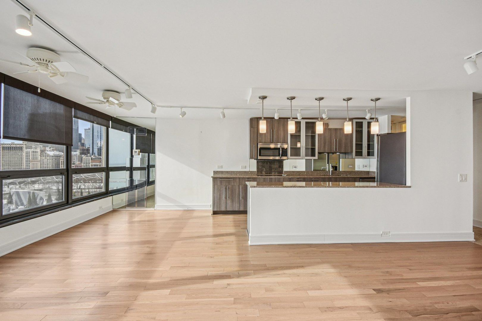 360 E Randolph Street Unit: 1102