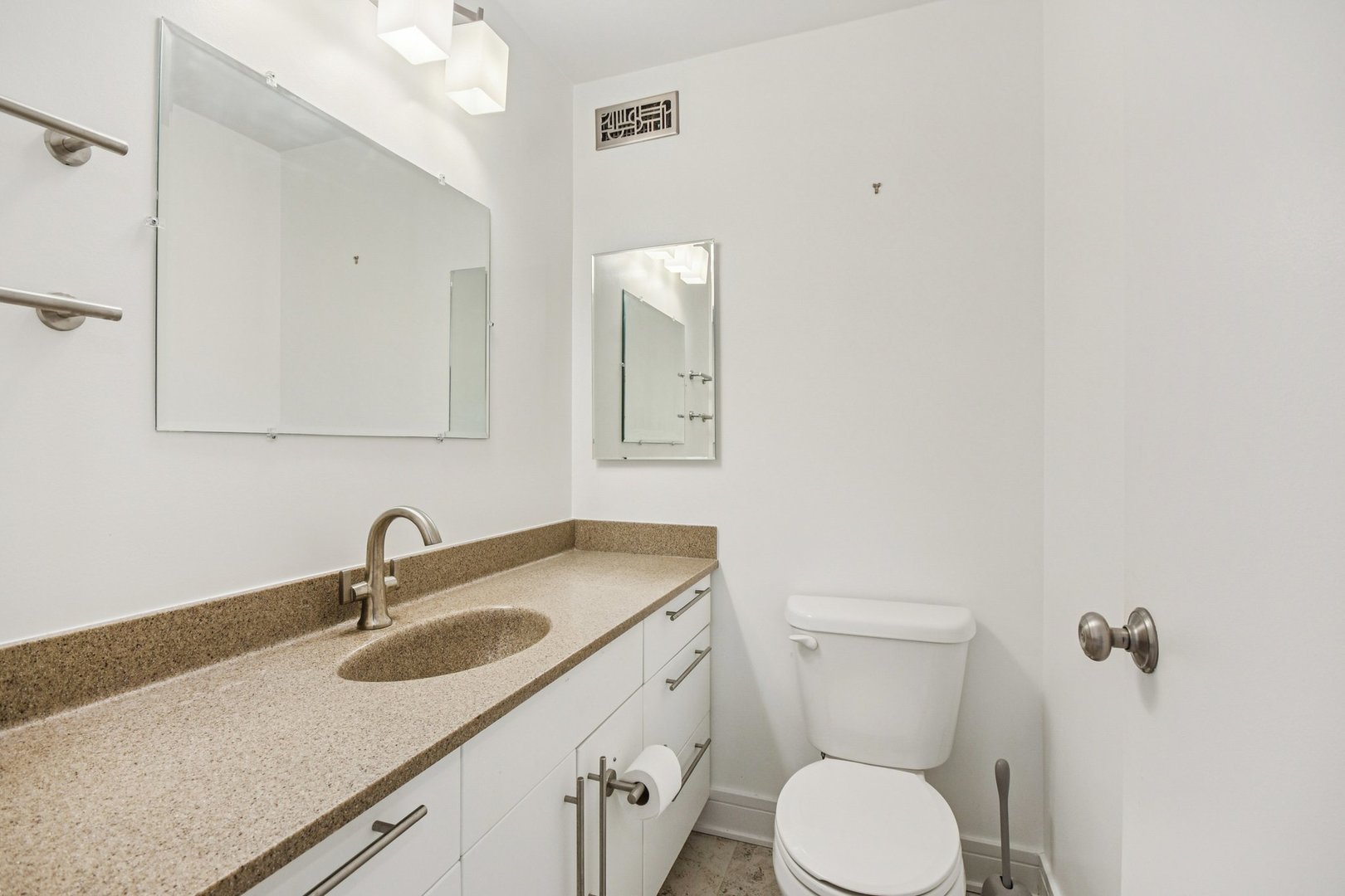360 E Randolph Street Unit: 1102