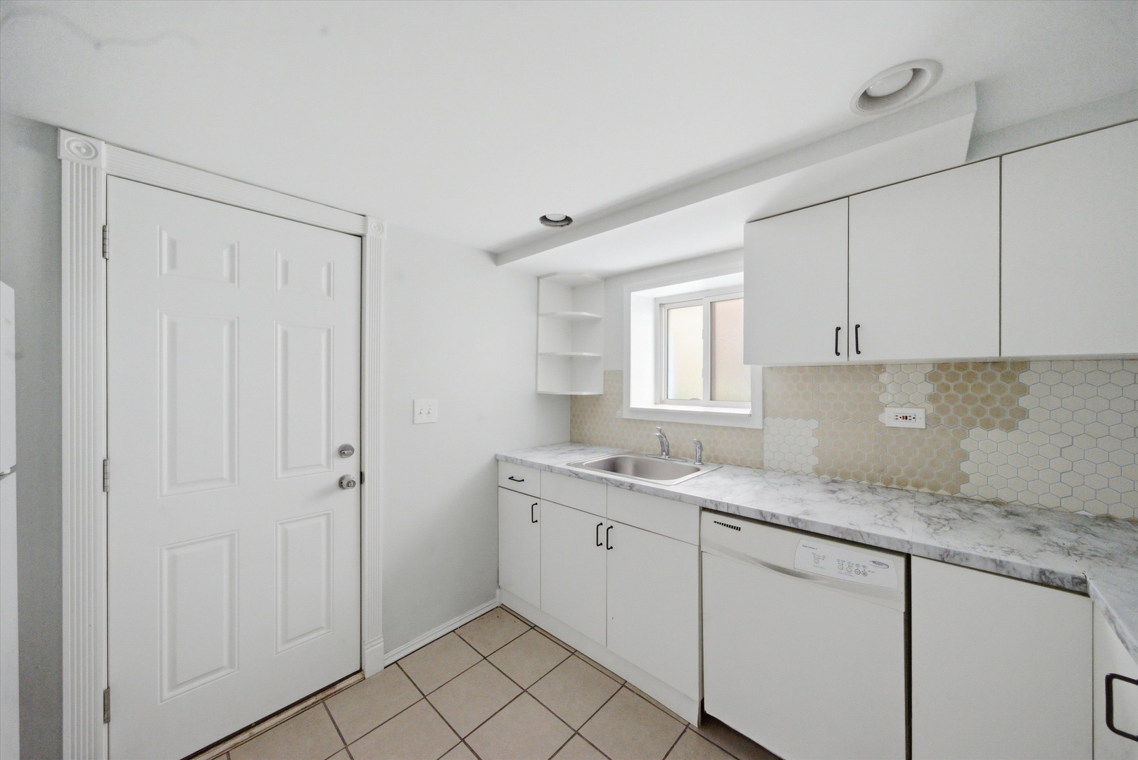 4735 N Keating Avenue