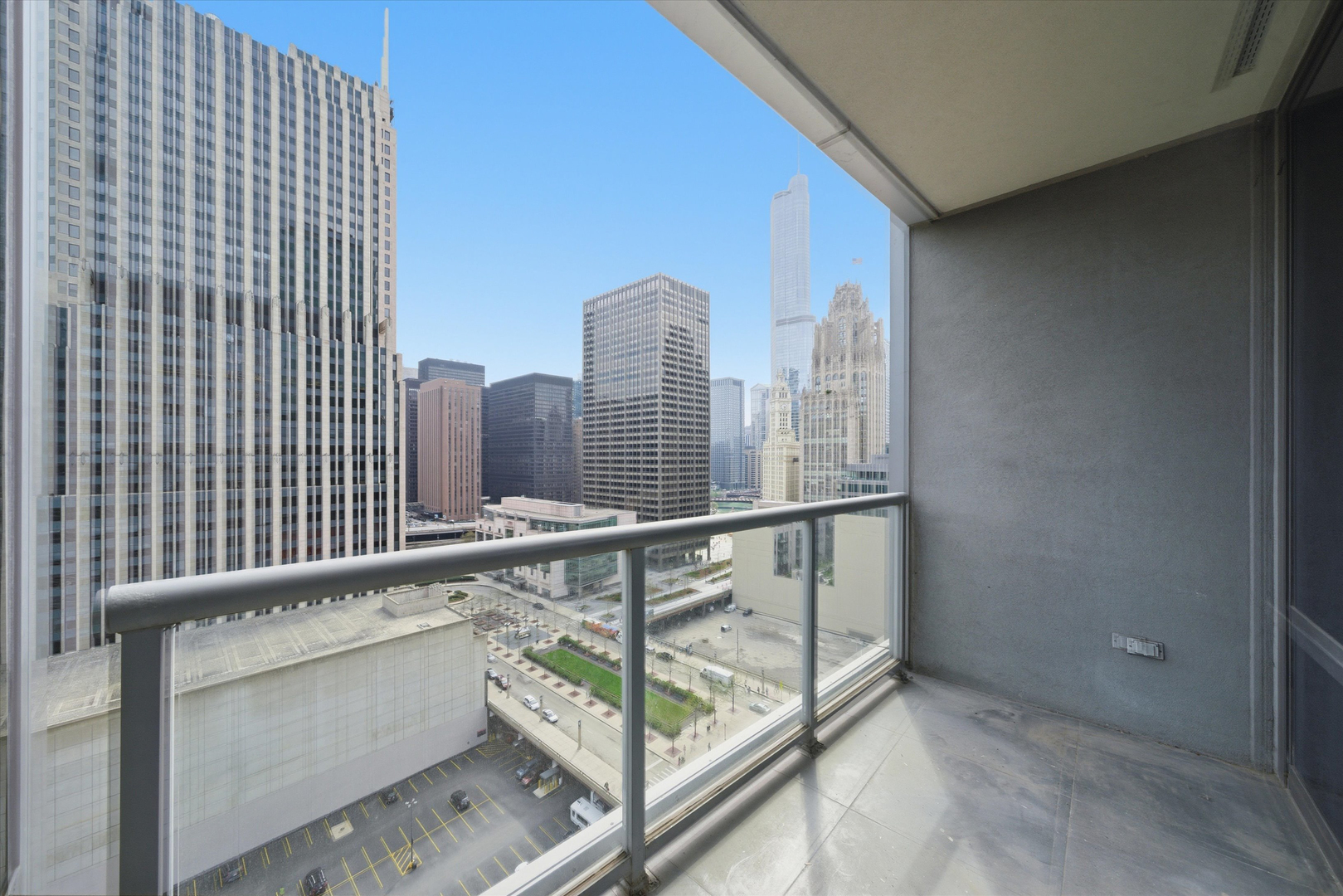 240 E Illinois Street Unit: 1503