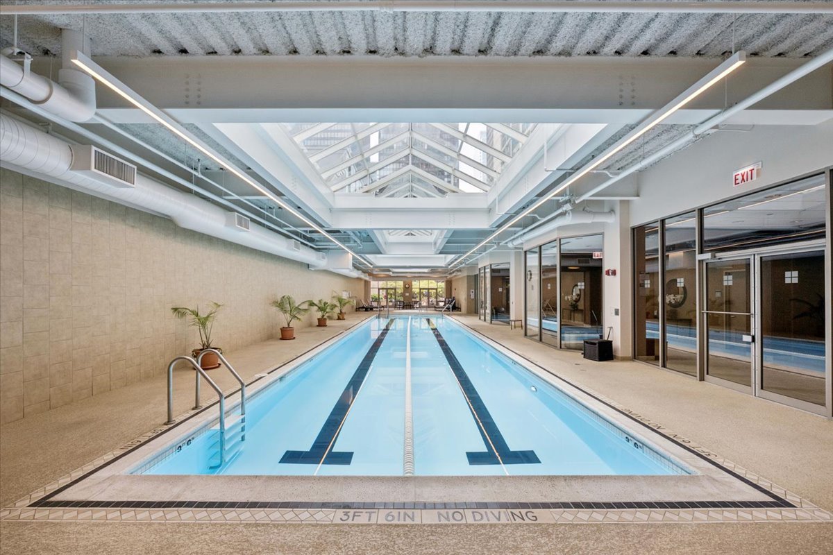 222 N Columbus Drive Unit: 612