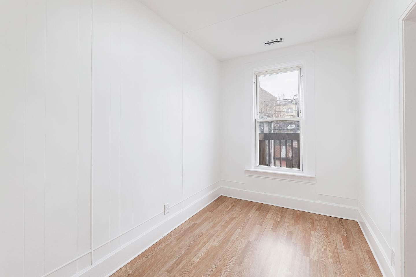 1430 W Superior Street Unit: 2R