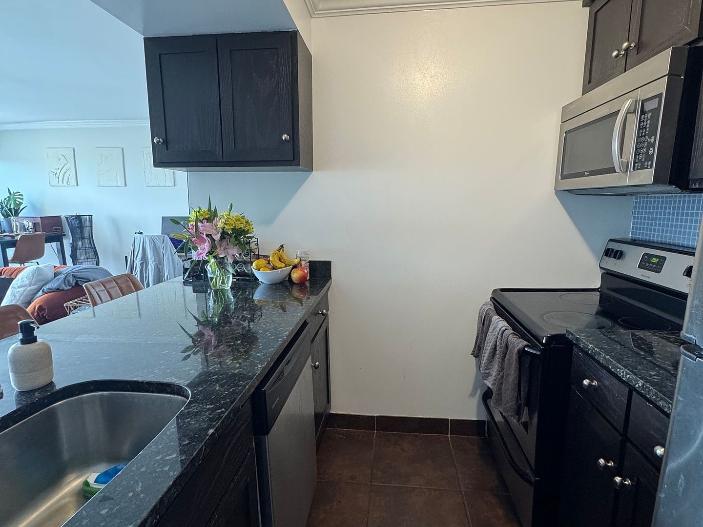 1540 N LaSalle Street Unit: 1505