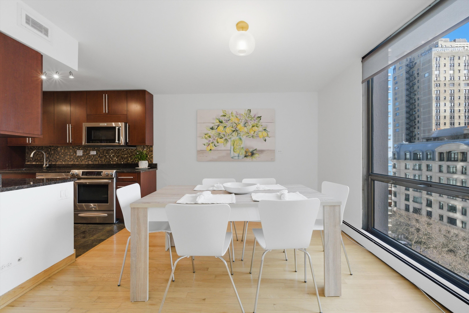 1310 N Ritchie Court Unit: 10B