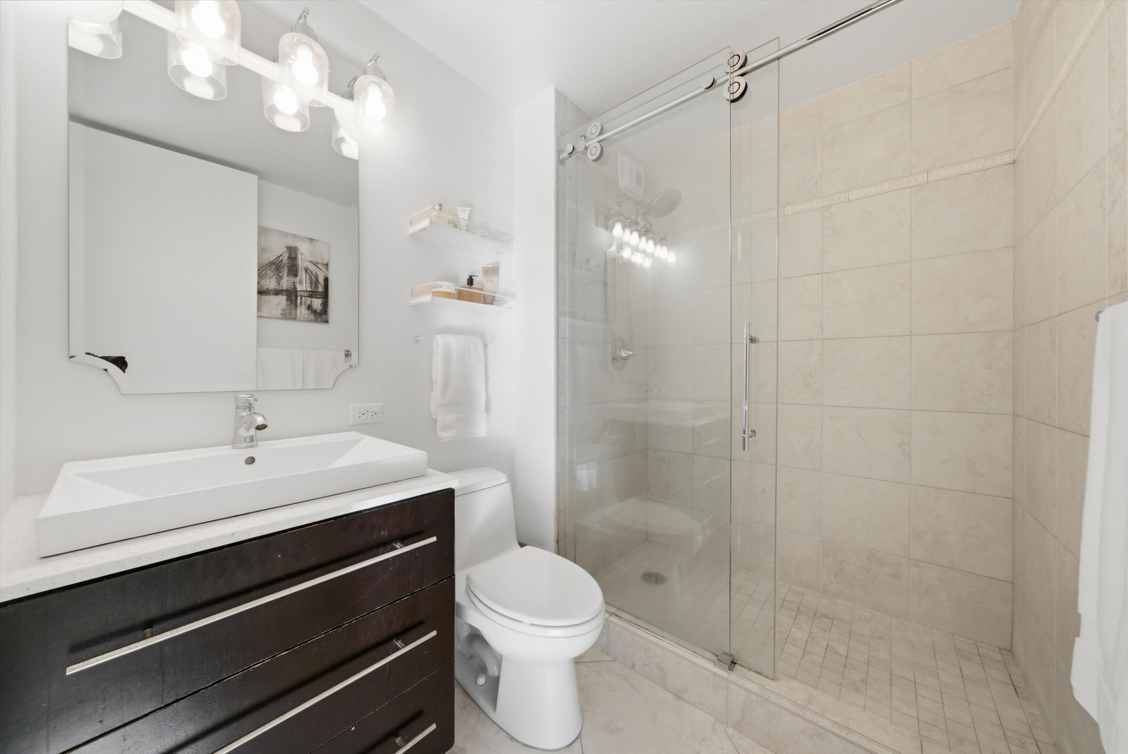 1310 N Ritchie Court Unit: 10B