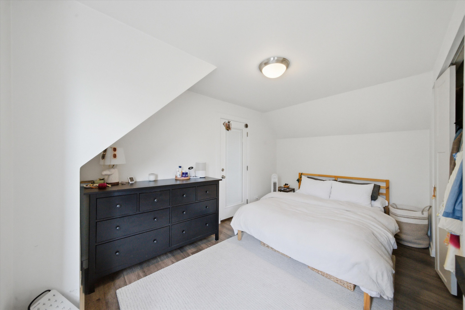 1722 W Wabansia Avenue