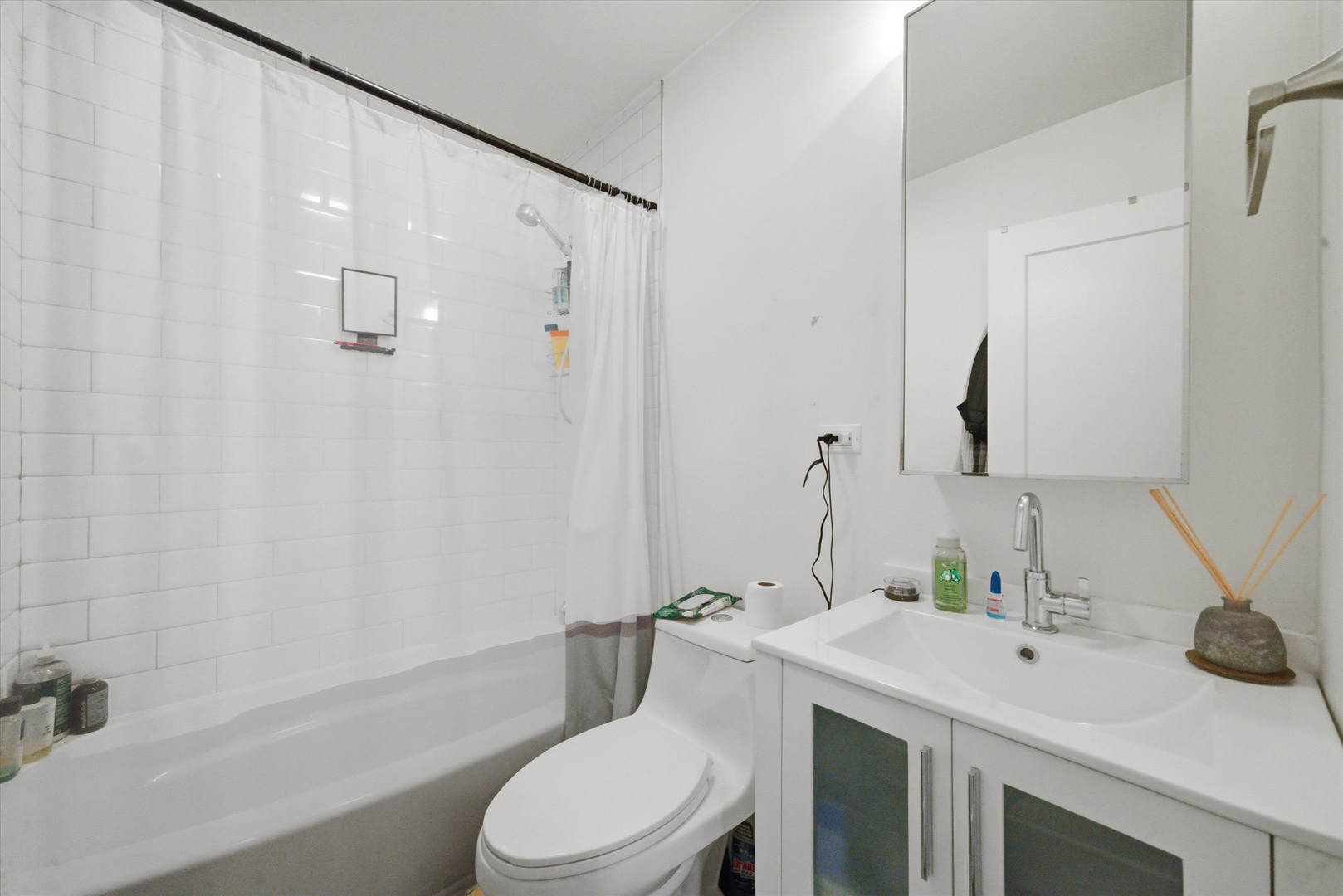 1722 W Wabansia Avenue