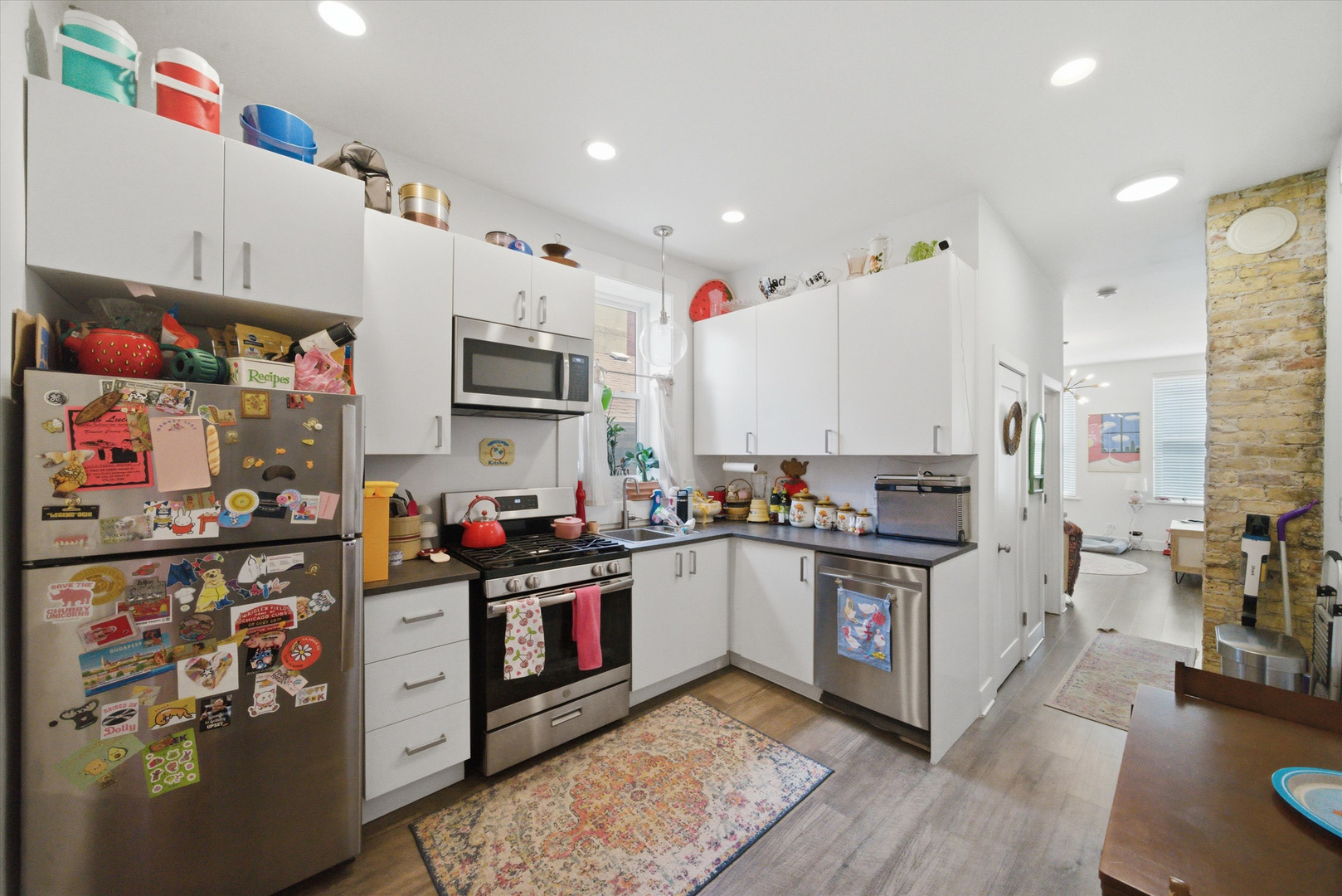 1722 W Wabansia Avenue