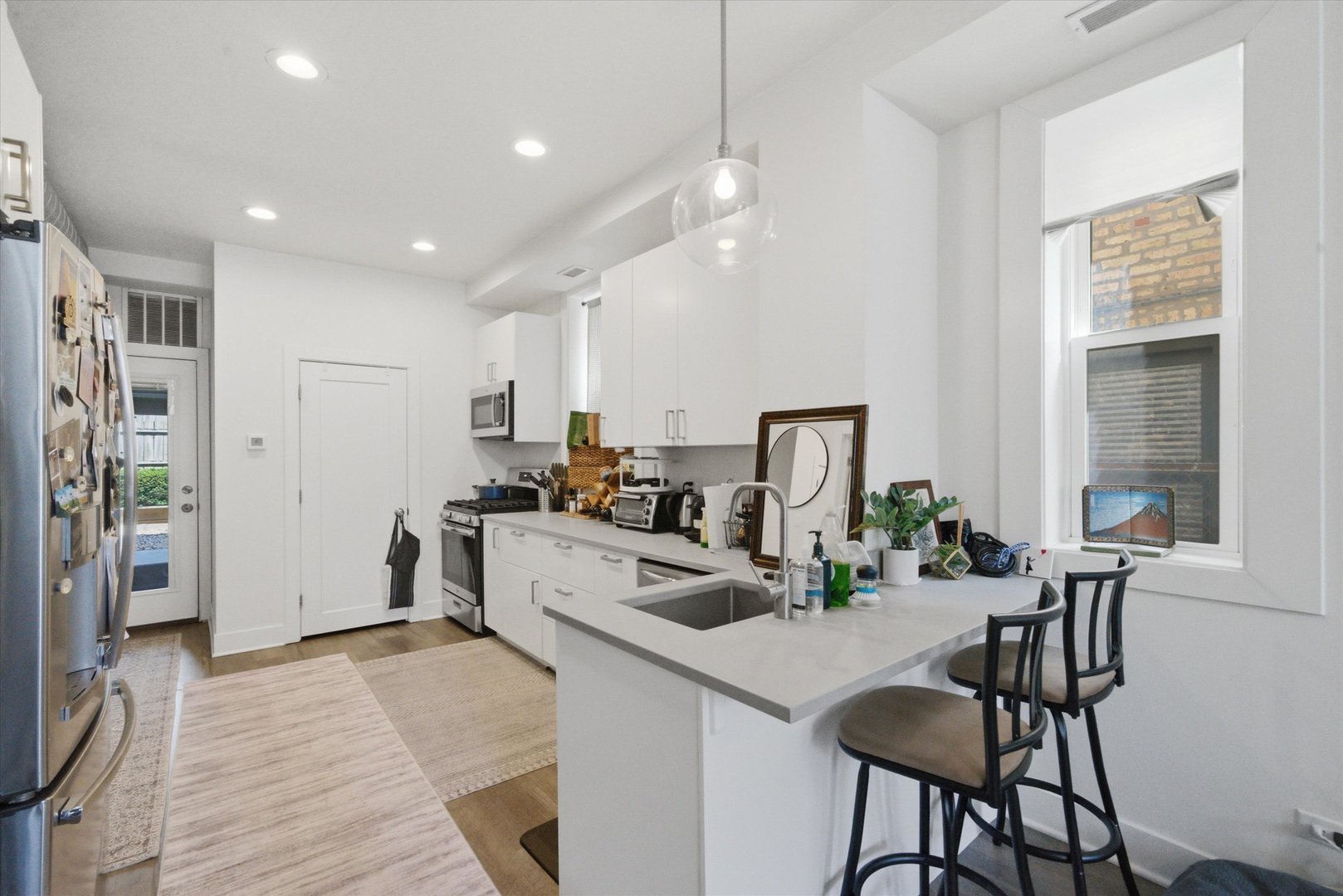 1722 W Wabansia Avenue