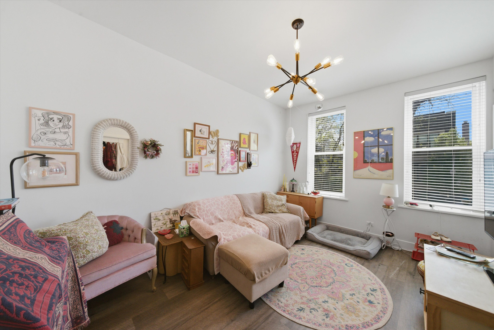 1722 W Wabansia Avenue