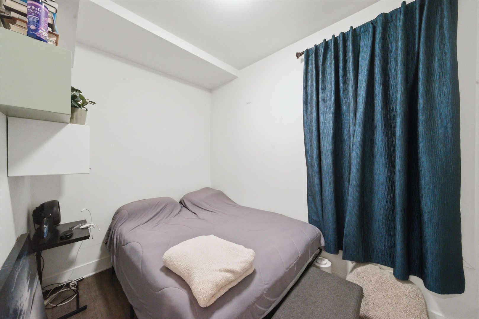 1722 W Wabansia Avenue