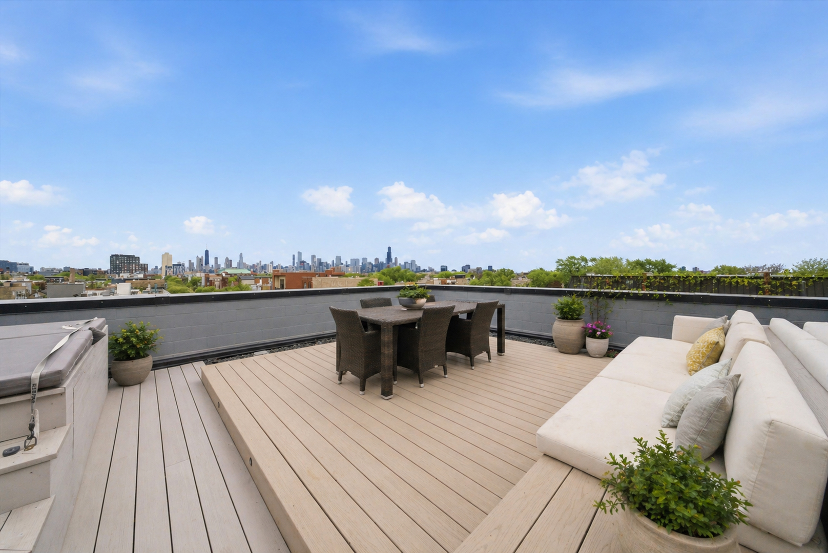 2028 W Division Street Unit: 401