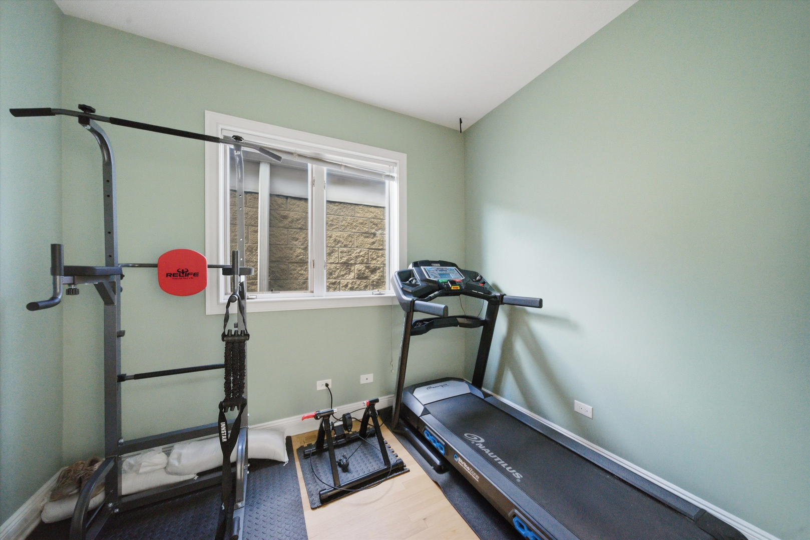 1656 W Augusta Boulevard Unit: 3W
