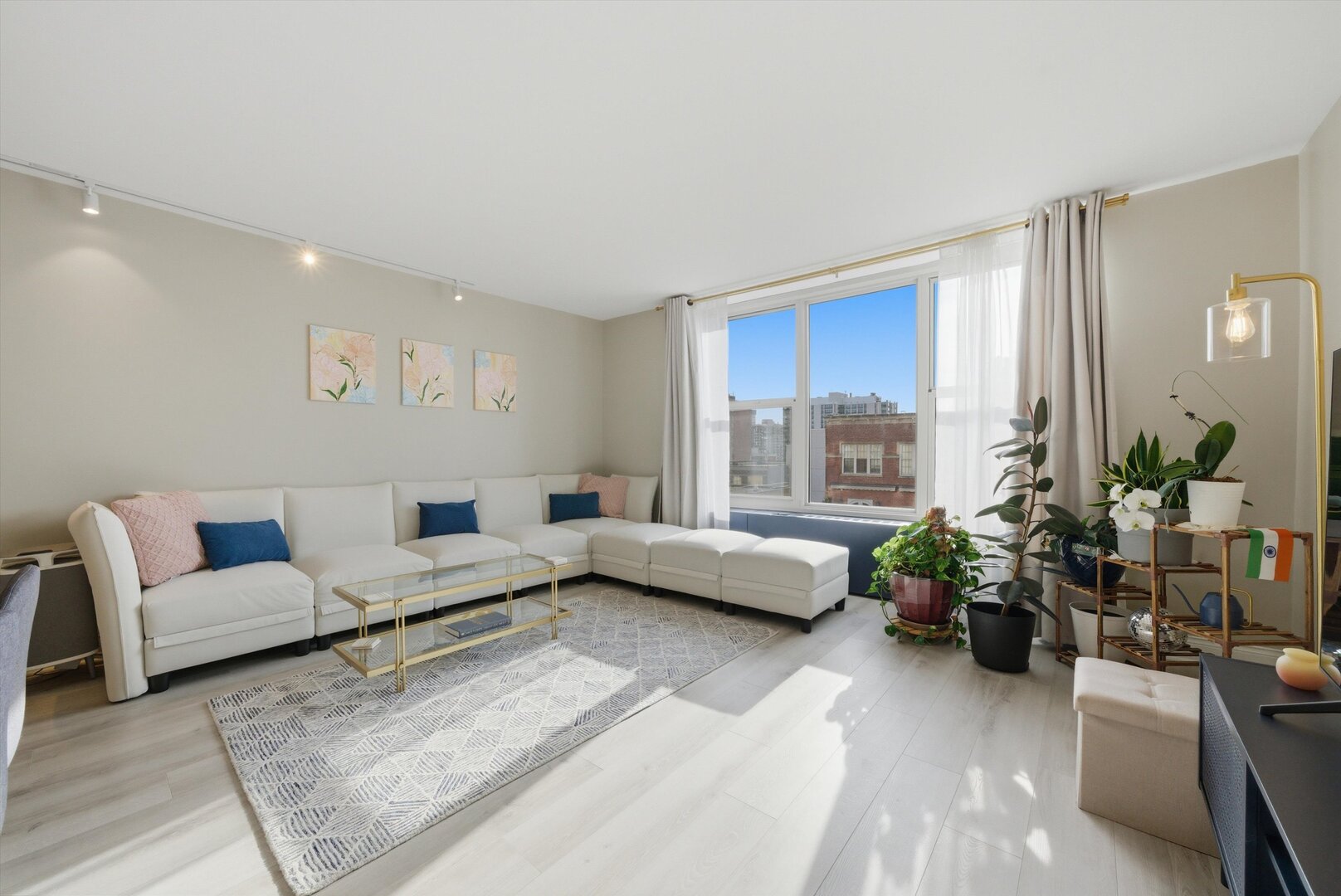 1325 N State Parkway Unit: 18D
