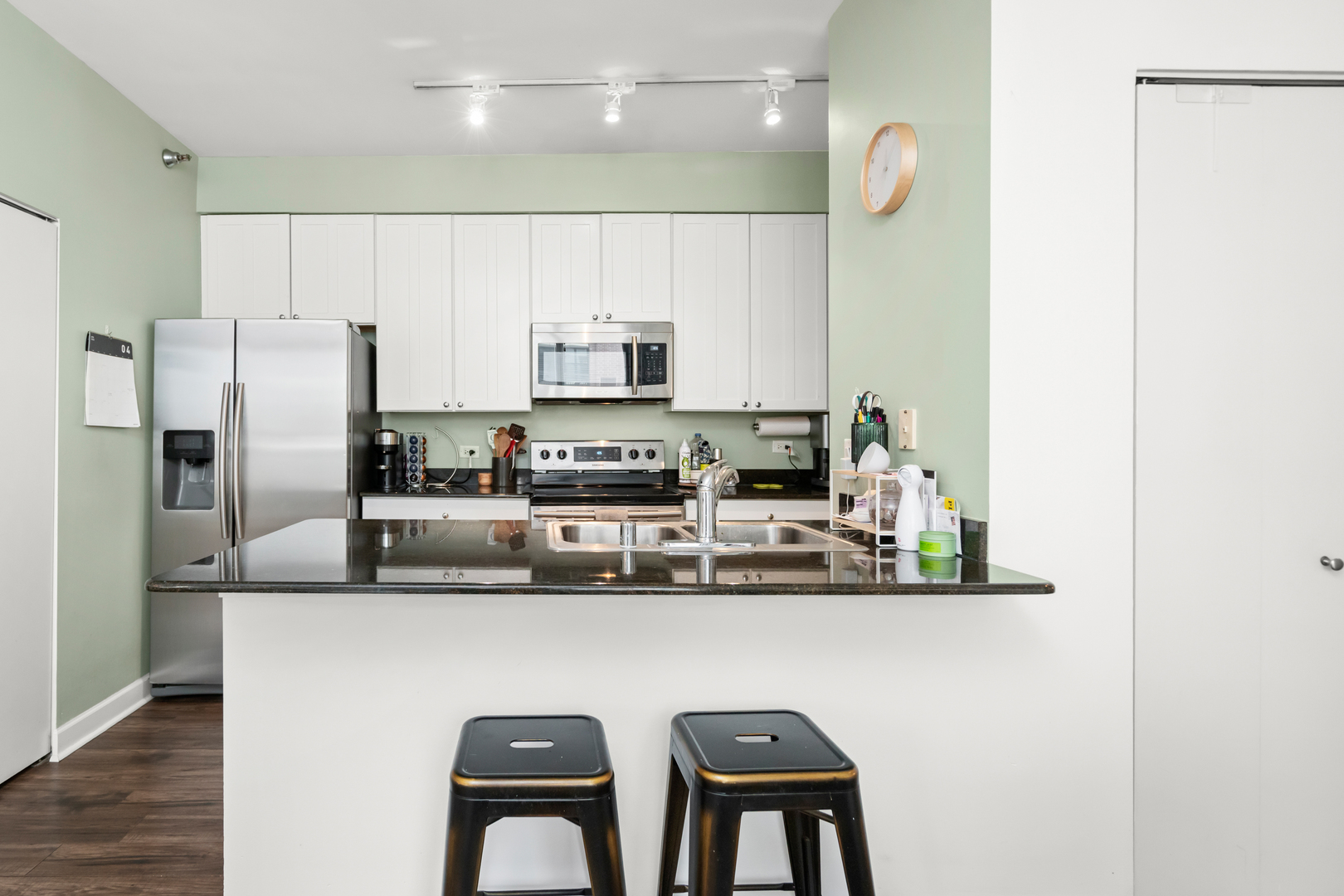 421 W Huron Street Unit: 1009
