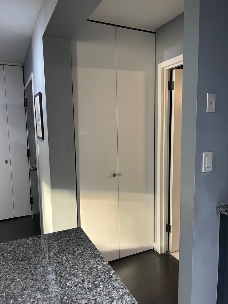 10 E ONTARIO Street Unit: 2507