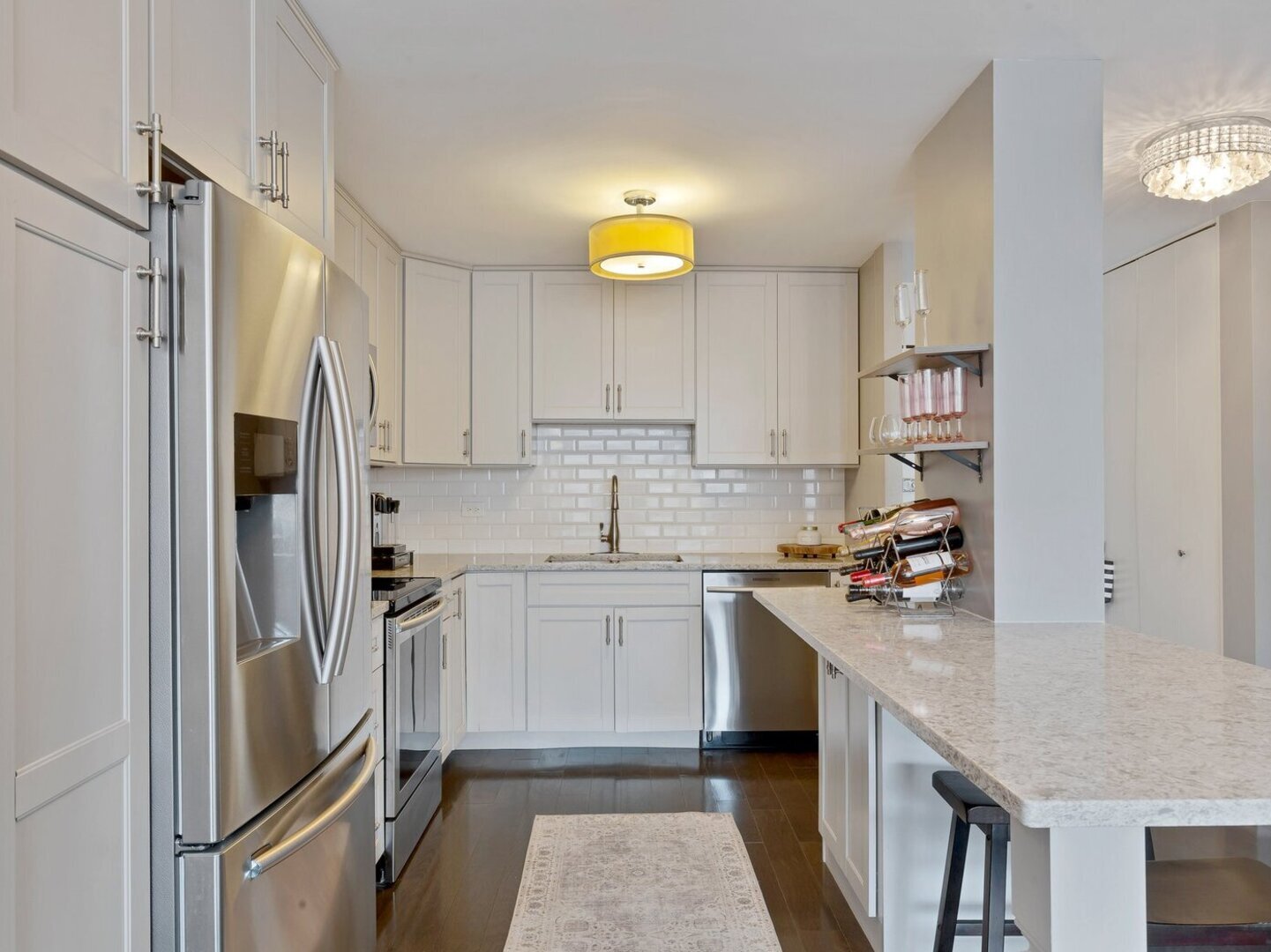 1555 N Sandburg Terrace Unit: 310K
