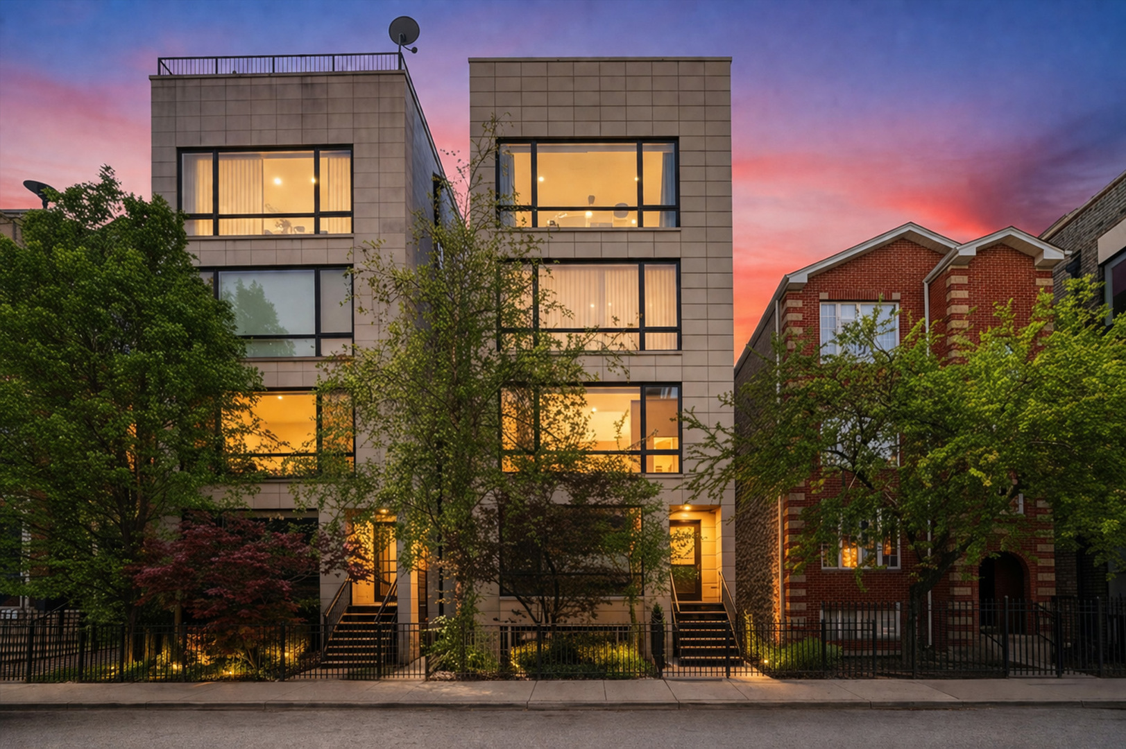 1521 W FRY Street Unit: 4