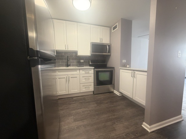 222 E Pearson Street Unit: 1205