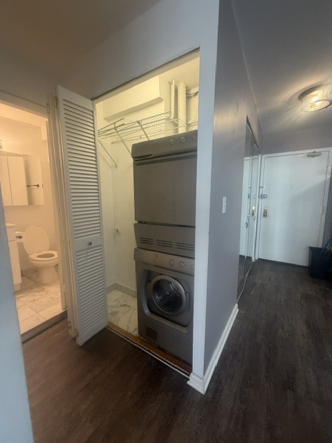 222 E Pearson Street Unit: 1205