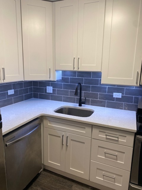 222 E Pearson Street Unit: 1205