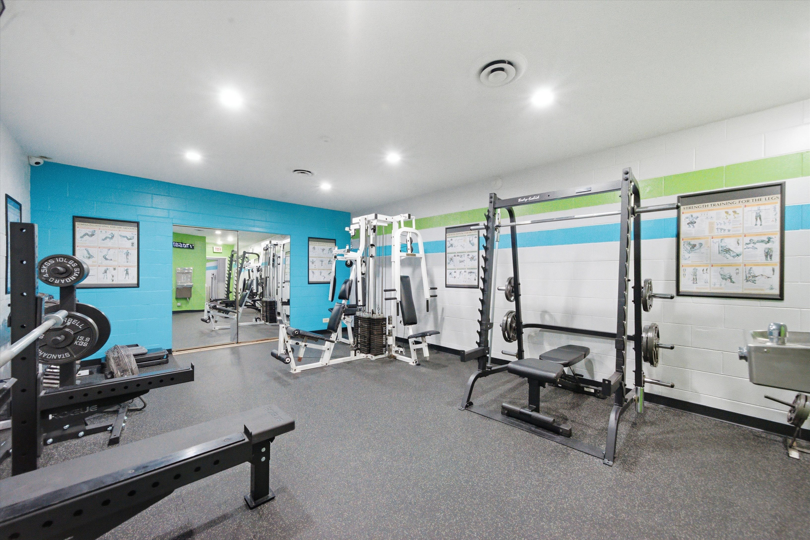 6325 N Sheridan Road Unit: 1808
