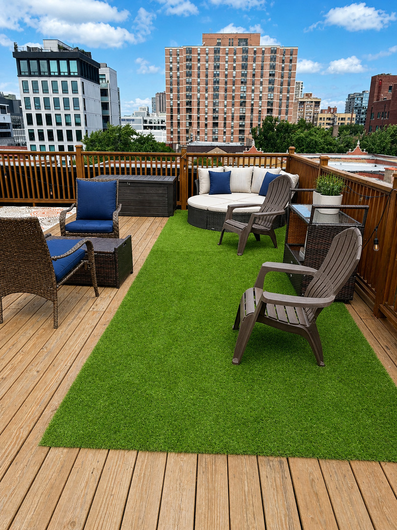 540 W Oakdale Avenue Unit: 4E