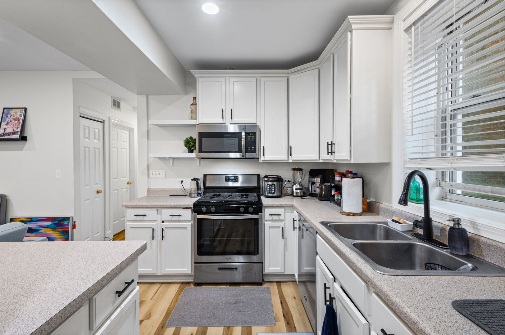 2642 N Talman Avenue Unit: 1A