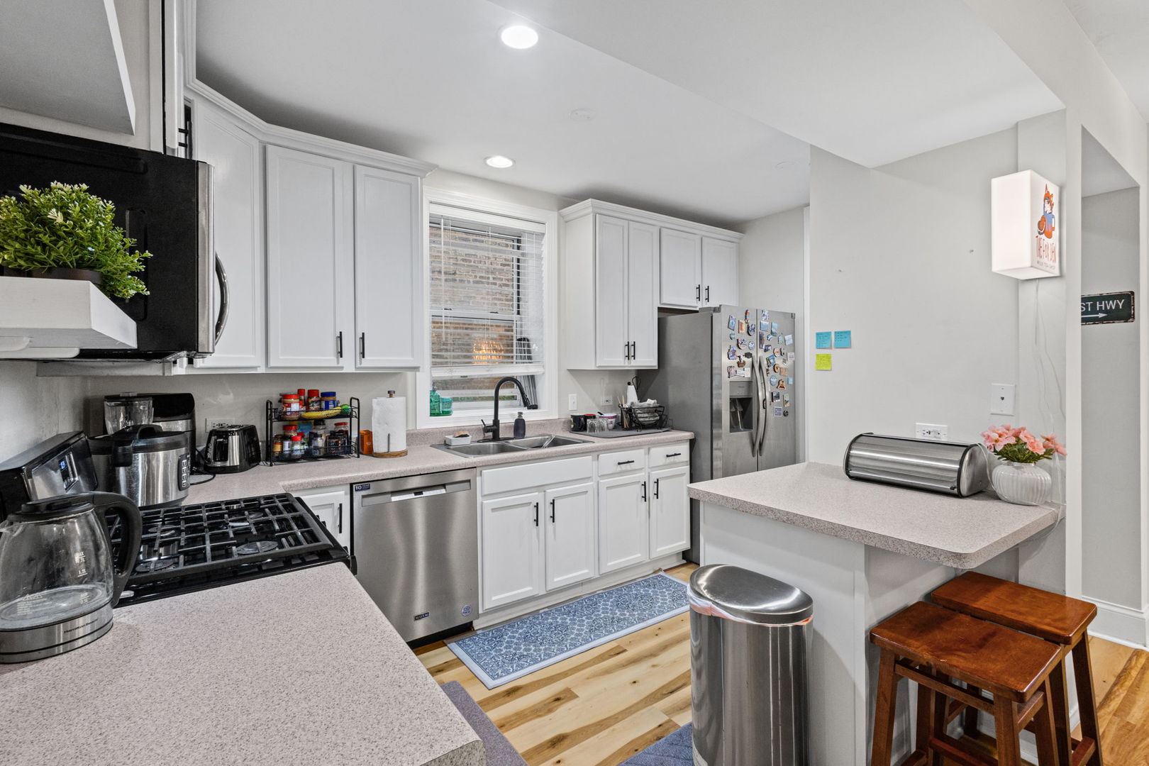 2642 N Talman Avenue Unit: 1A