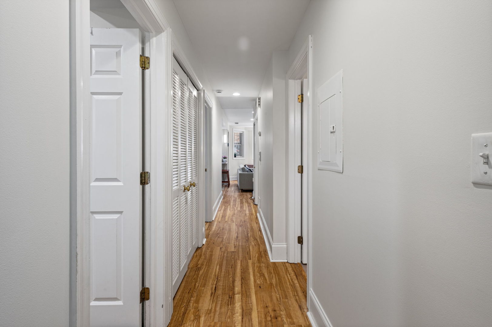 2642 N Talman Avenue Unit: 1A
