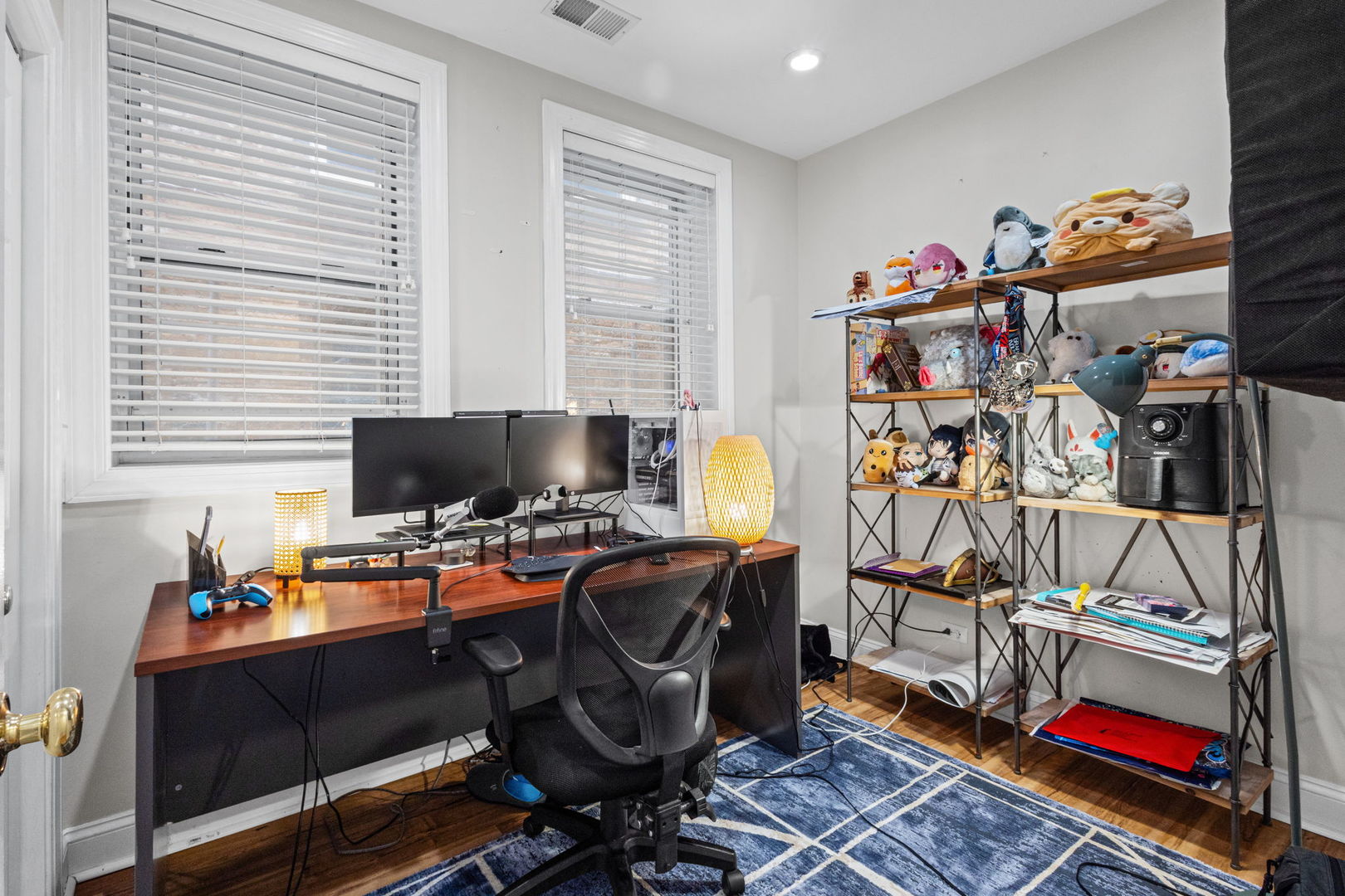 2642 N Talman Avenue Unit: 1A