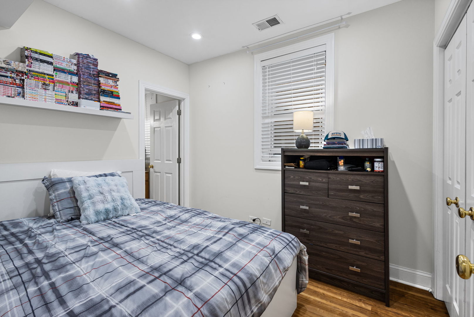 2642 N Talman Avenue Unit: 1A