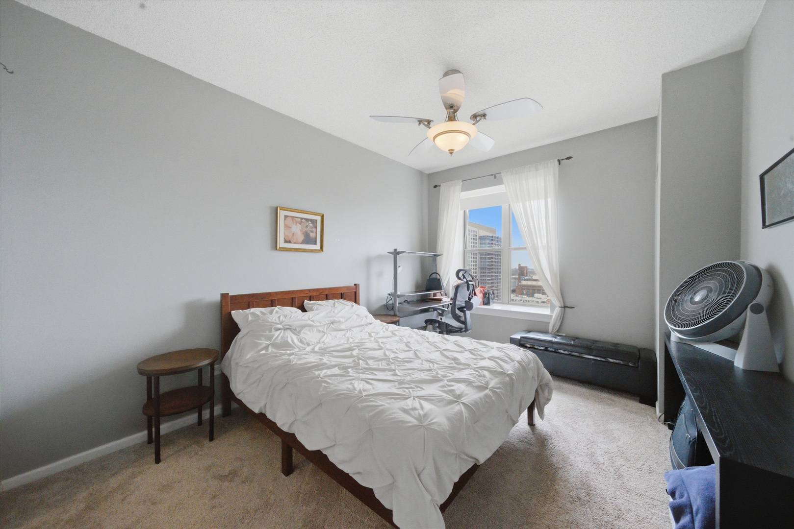1717 S Prairie Avenue Unit: 2207