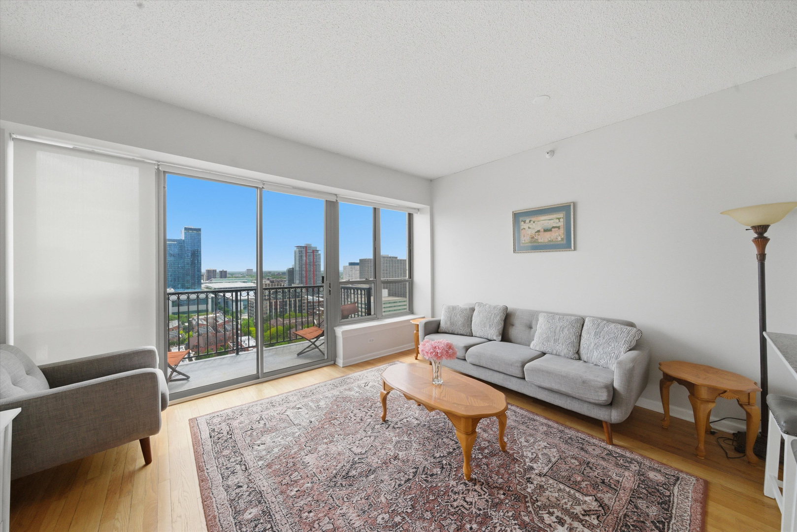 1717 S Prairie Avenue Unit: 2207