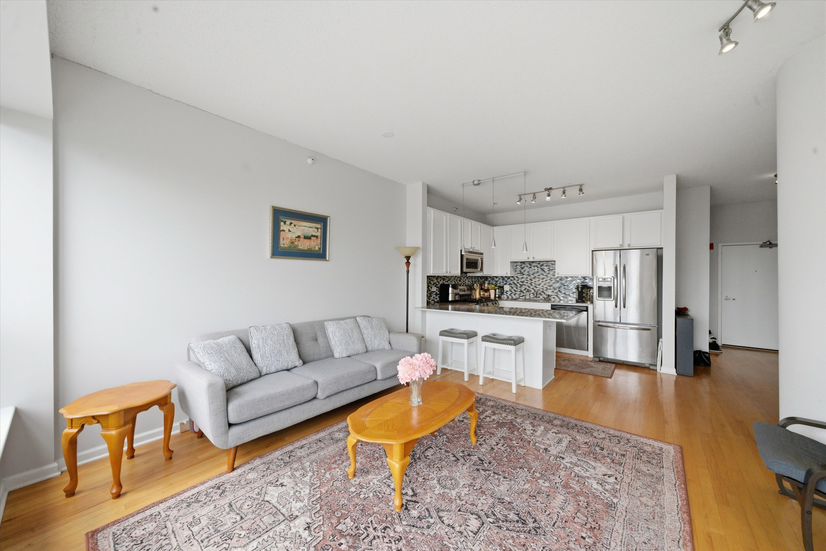 1717 S Prairie Avenue Unit: 2207