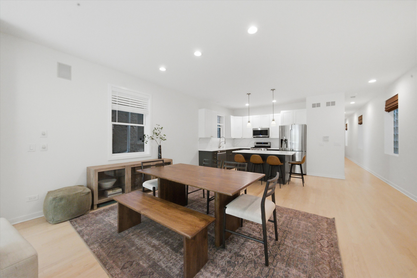 823 N Marshfield Avenue Unit: 1