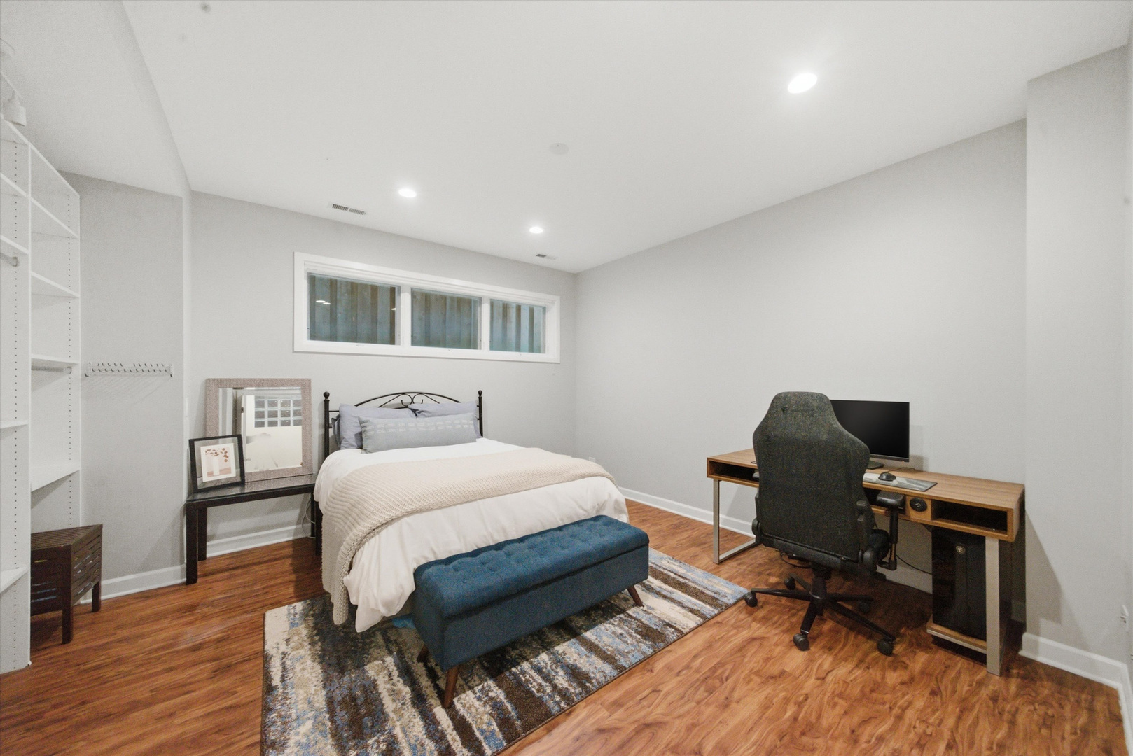 823 N Marshfield Avenue Unit: 1