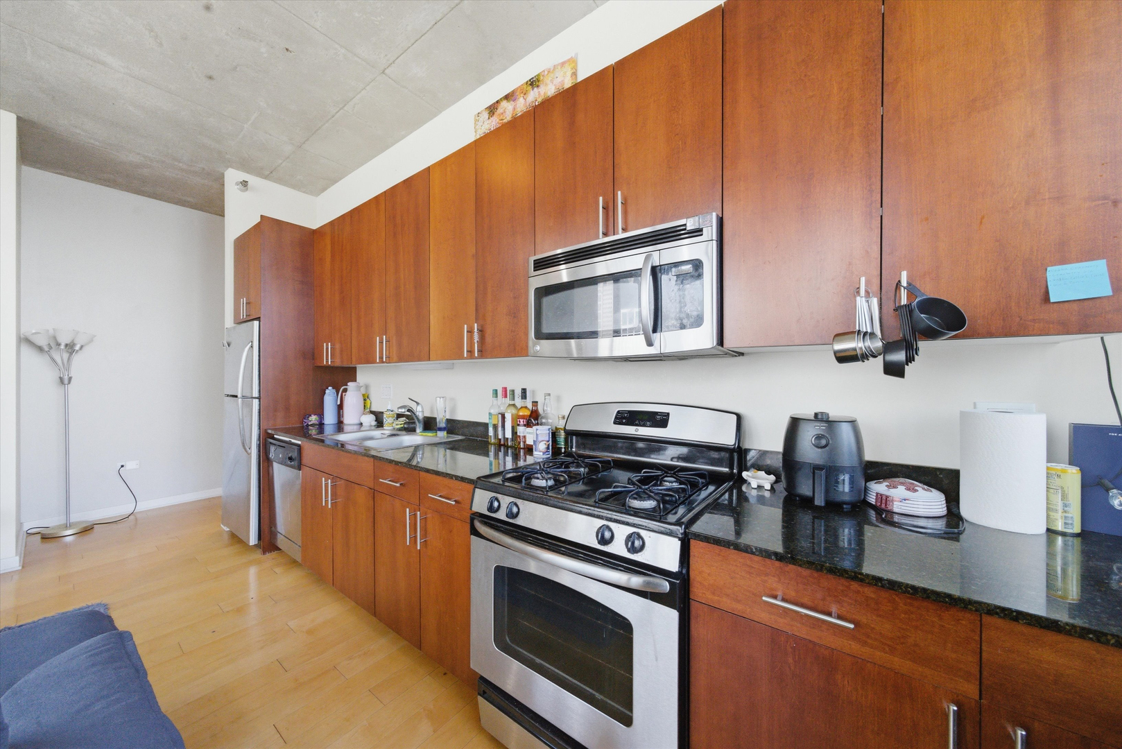 235 W Van Buren Street Unit: 2615