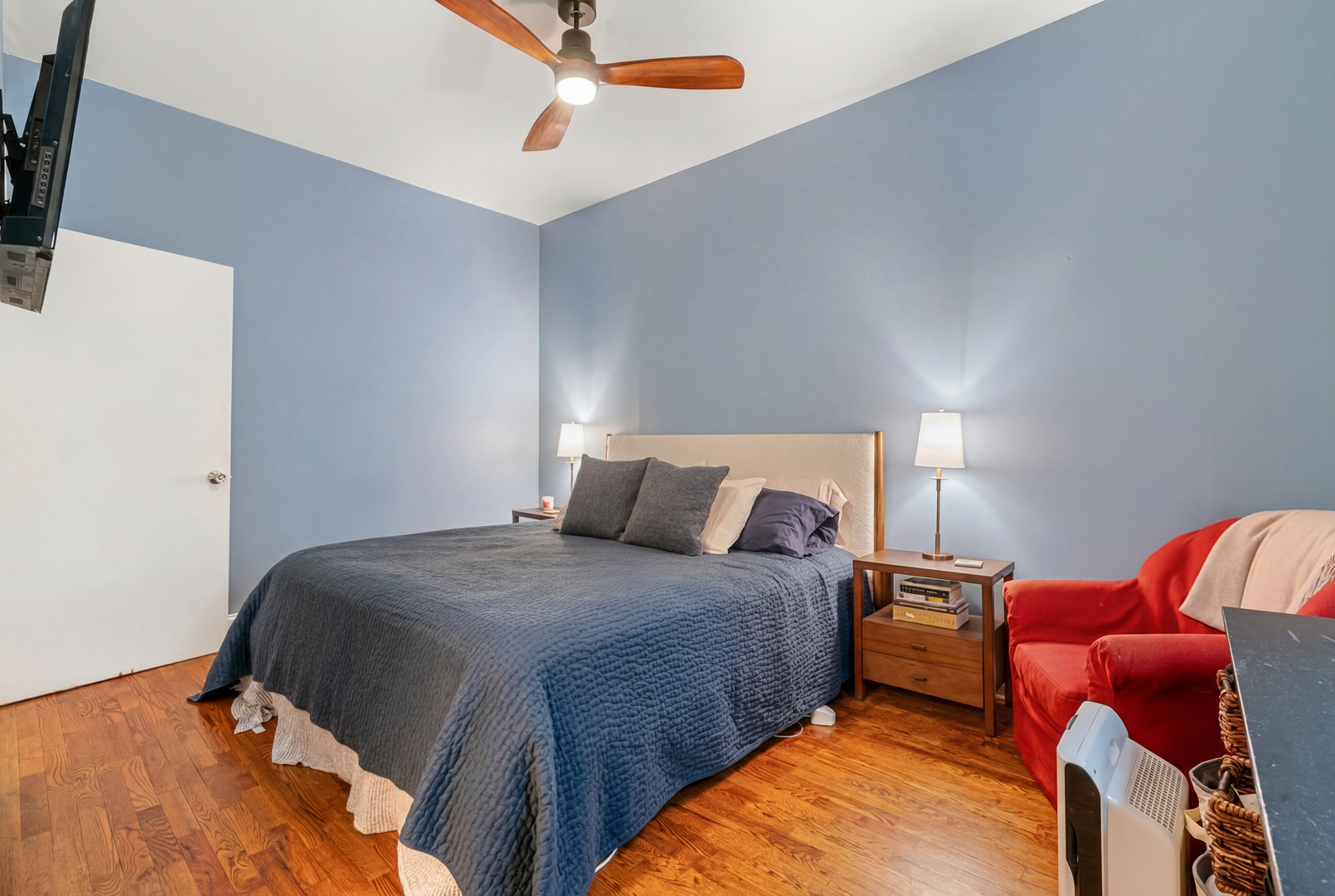 1048 W Byron Street Unit: 1E
