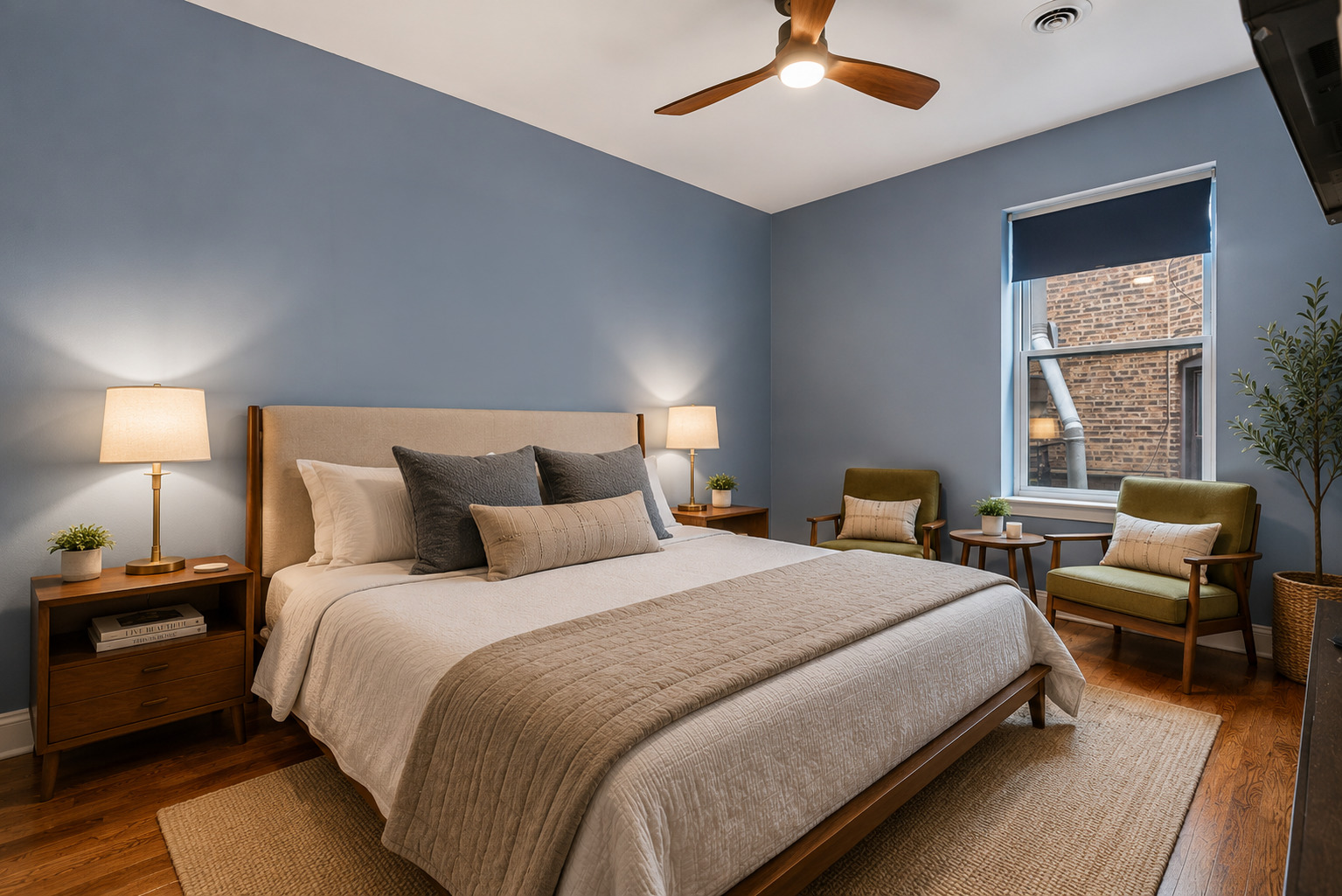 1048 W Byron Street Unit: 1E