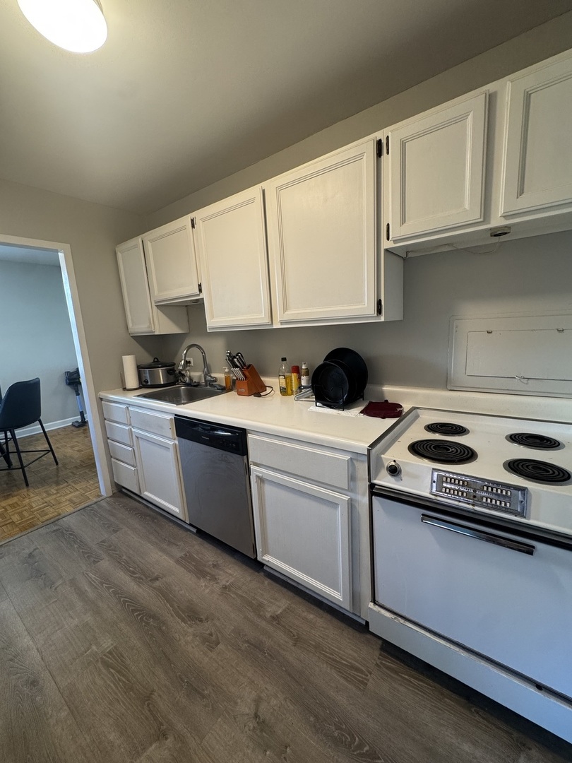 336 W Wellington Avenue Unit: 1001