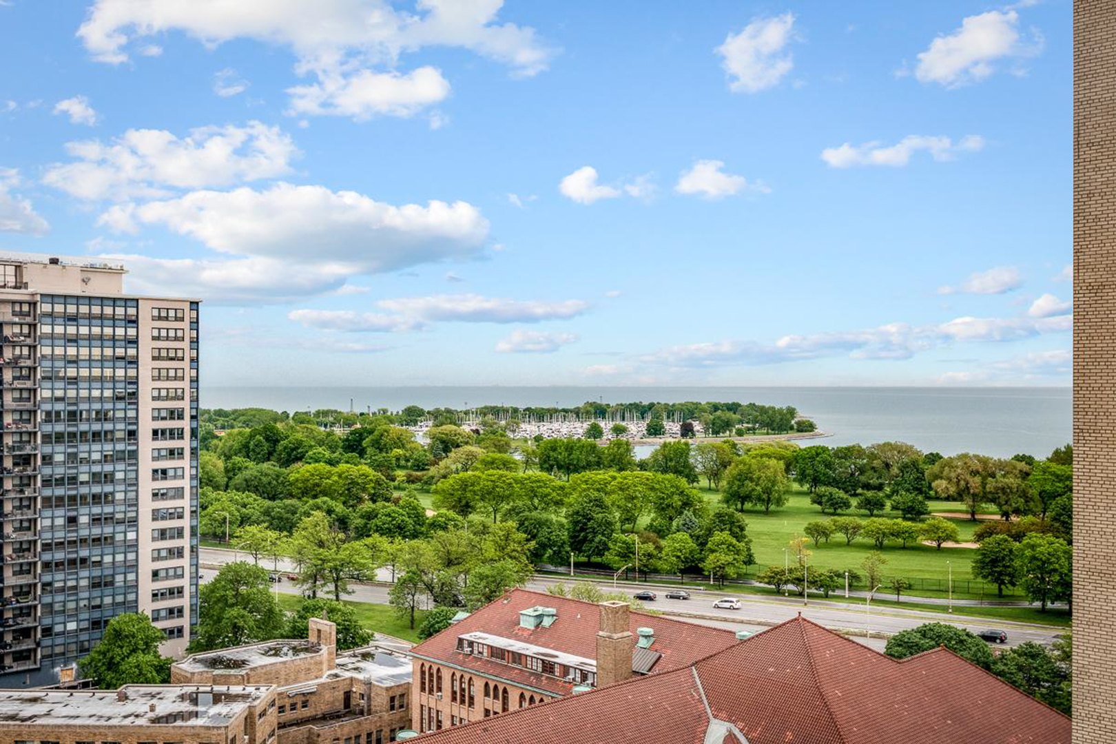 655 W Irving Park Road Unit: 4113