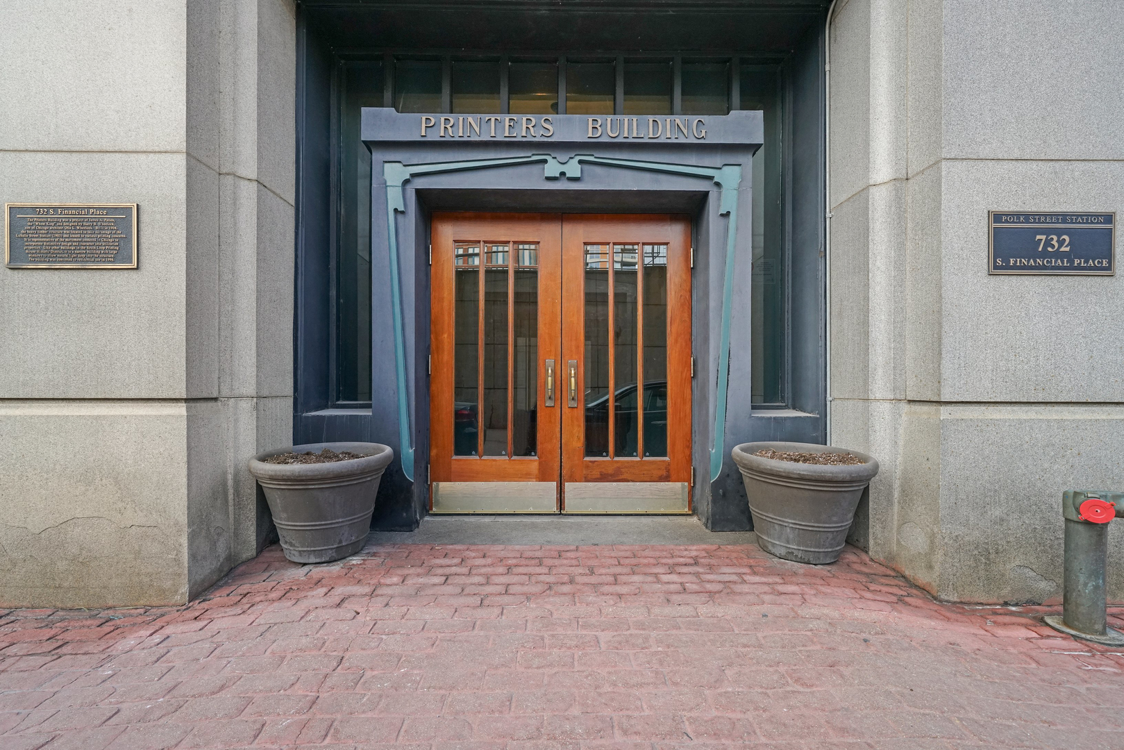 732 S Financial Place Unit: 713
